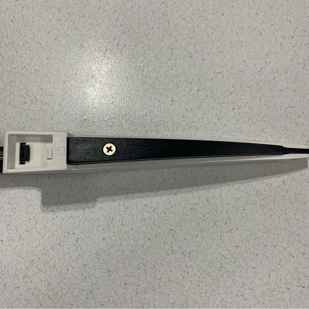 Pampered Chef 6” Chef's Knife with Self Sharpening Case Sheath Retired Item